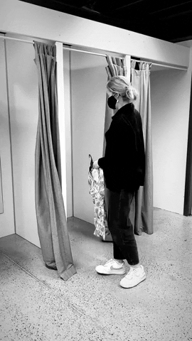 Download this free customer churn GIF. Perfect for Slack reactions when SaaS MRR is impacted by lost subscriptions.