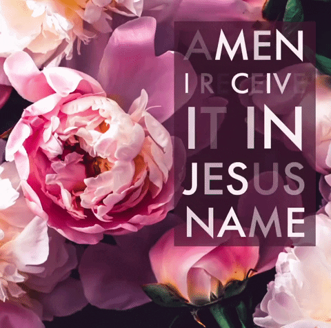 Download this celebratory 2022 GIF. Perfect for acknowledging feedback or celebrating new beginnings in your team.